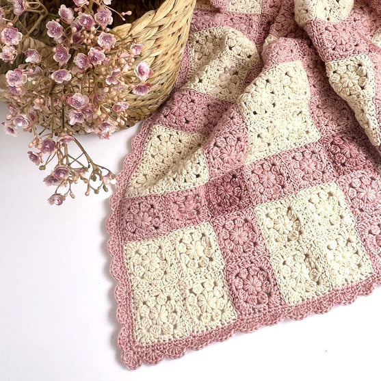 

Heirloom Bloom - Babyteppe
5