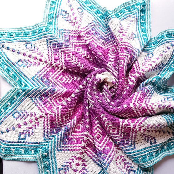 

Peacock Delight - Teppe
6