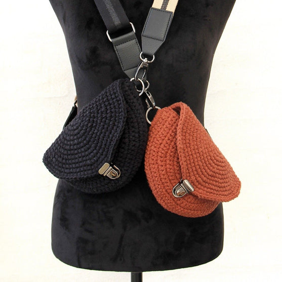 

Mini Moon bag
3