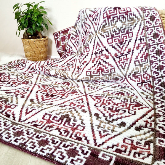 

Aztecana - Mosaikkheklet teppe
3