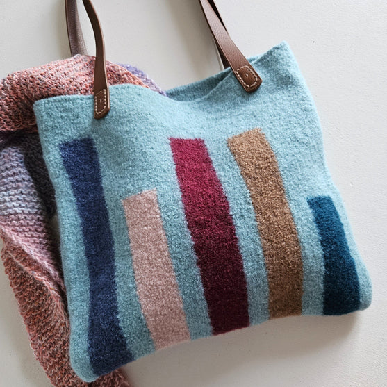 

Tag-mig-med - Veske
1