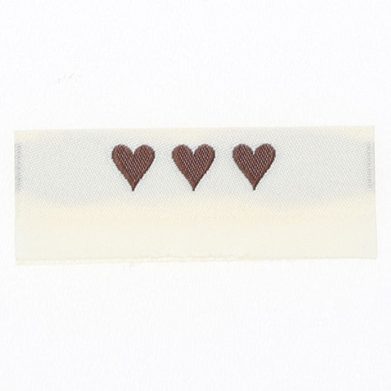 

10 Labels - Made by Mormor - 5 cm - Sandfarget - Go Handmade
2