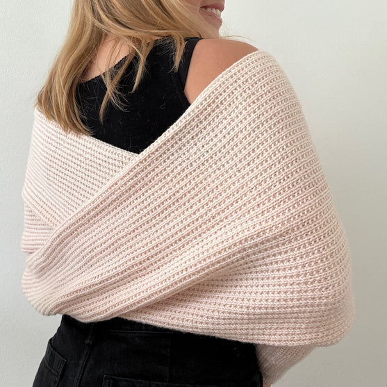 

Easy Shape Sweater
2