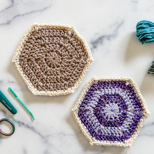 Aura - Motivteppe - CAL