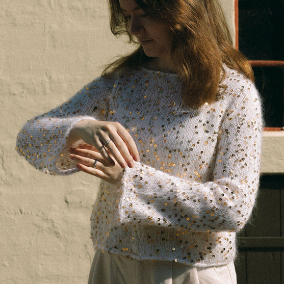 

Summer Lotus Sparkle - Blouse
1