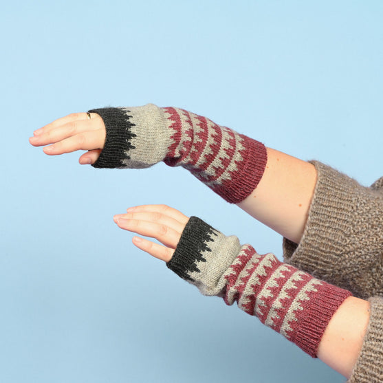 

Arm Warmers in stranded colorwork
1
