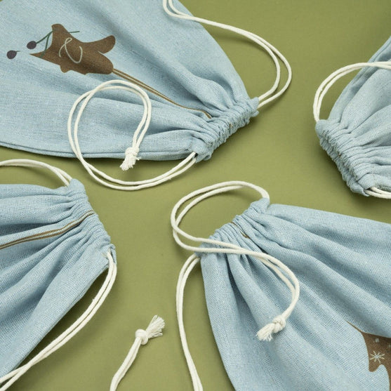 

Adventsposer - Sett med 4 - Hobbii
2