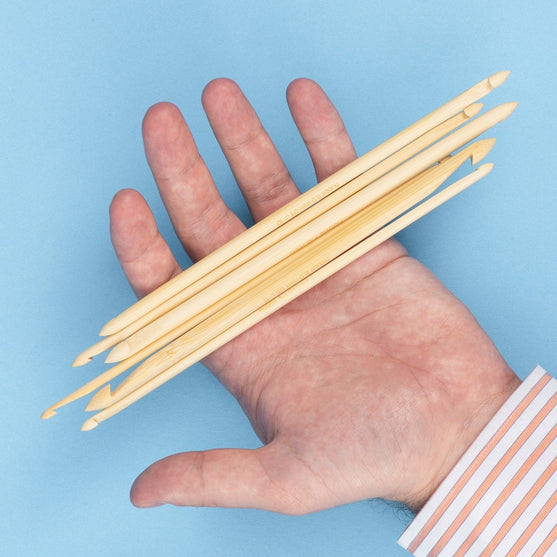 

Bamboo Dobbel Tunesisk Heklenål - 20 cm - Hobbii
5