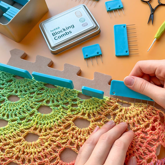 

Blocking Combs - Sjalblokkere - Hobbii
2