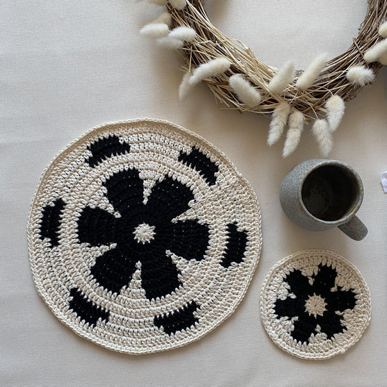 

Mary - Glassbrikke
5