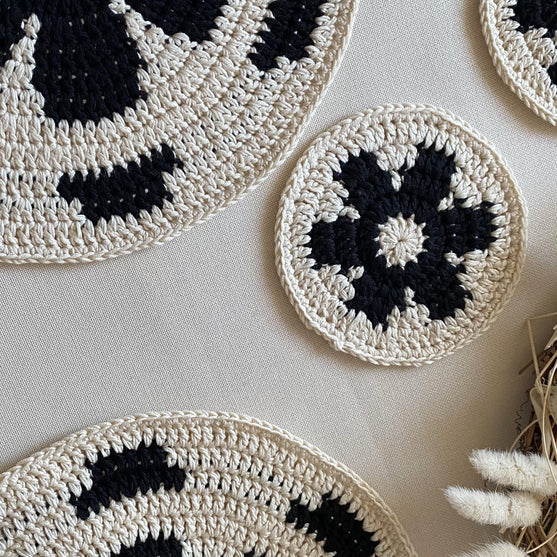 

Mary - Glassbrikke
6