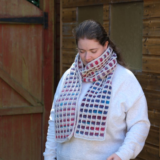 

Neon Grid - Scarf
2