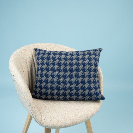 

Island - Pute med pepitamønster
2