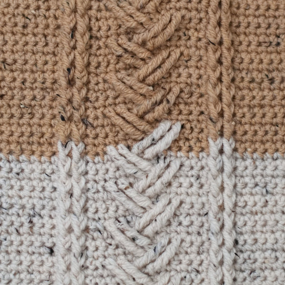 

Happy Bear - Babyteppe og -lue
14