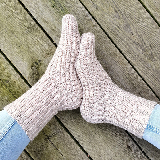 

Easy Breezy Ribbing Socks - Sokker
1