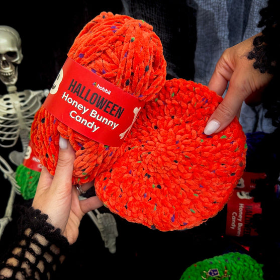 

Honey Bunny Candy Halloween (Limited Edition) - Hobbii
3