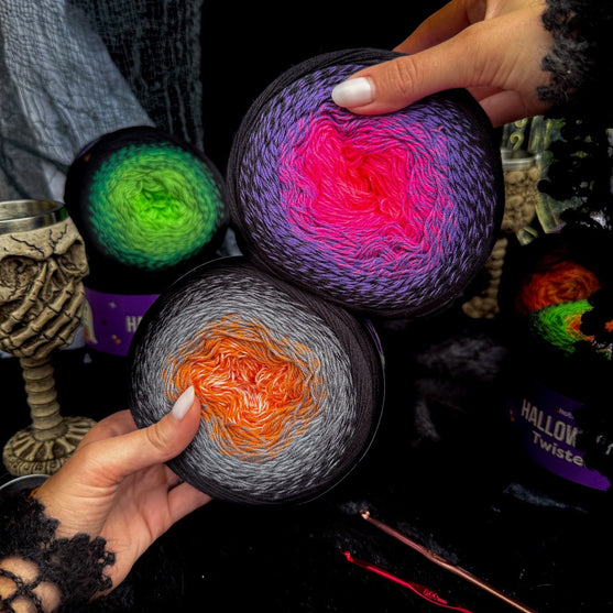 

Twister Halloween (Limited Edition) - Hobbii
4