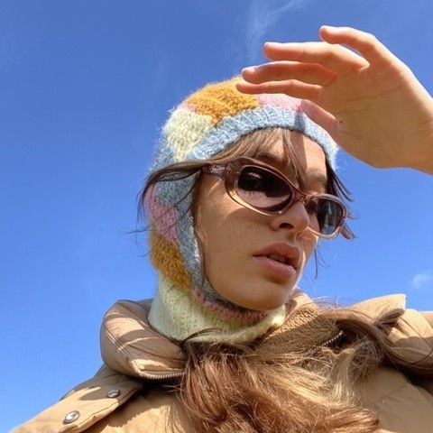 

Esmeralda - Balaclaga
3