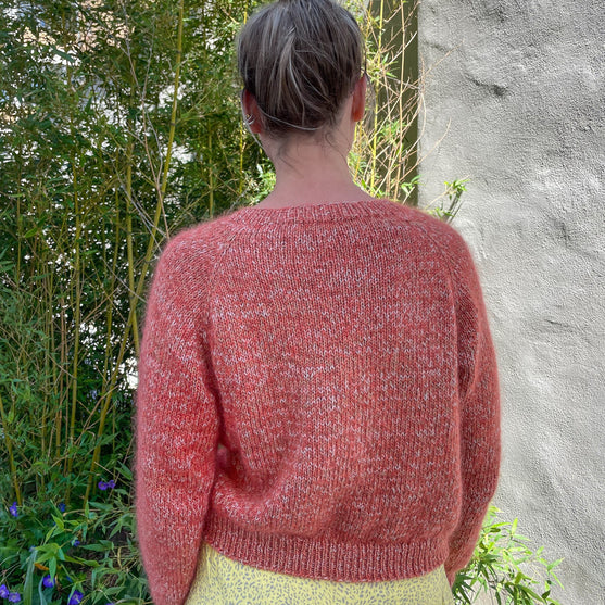 

Elisabeth - Genser
2