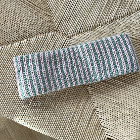 

Easy Coloured Rib Headband - Pannebånd
4