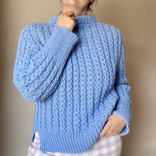 Easy Twist Sweater - Genser