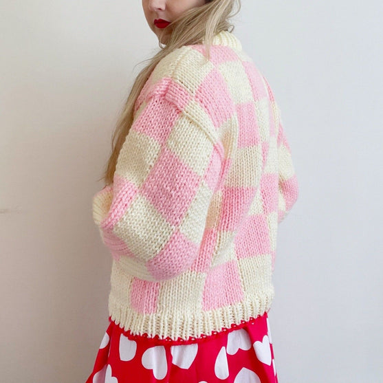 

Love Games - Genser
3