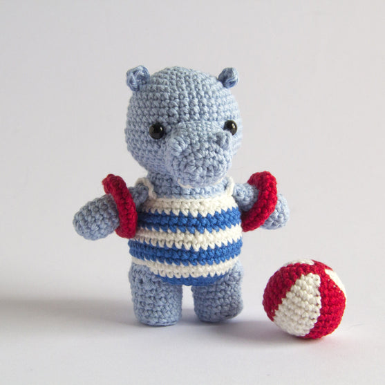 

Elephant and Hippo - Sommersett
2