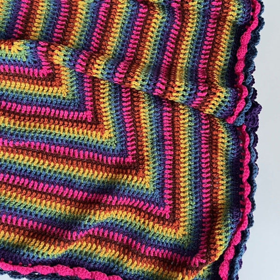 

La La Love You - Sjal
4