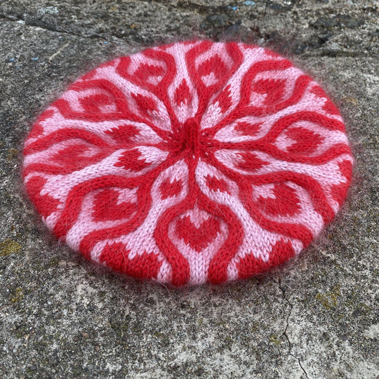 Twisted Love - Beret