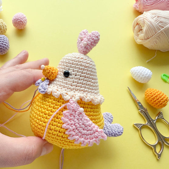 

Påskekylling - Overraskelsesegg
6