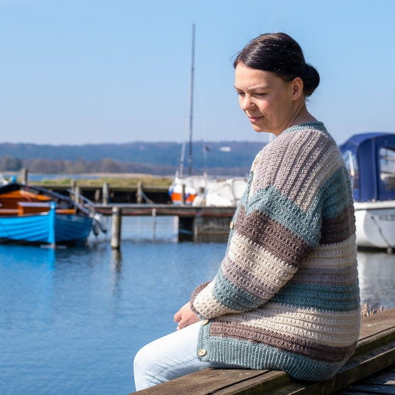 

Comfy Stripie Cardi - Cardigan
1