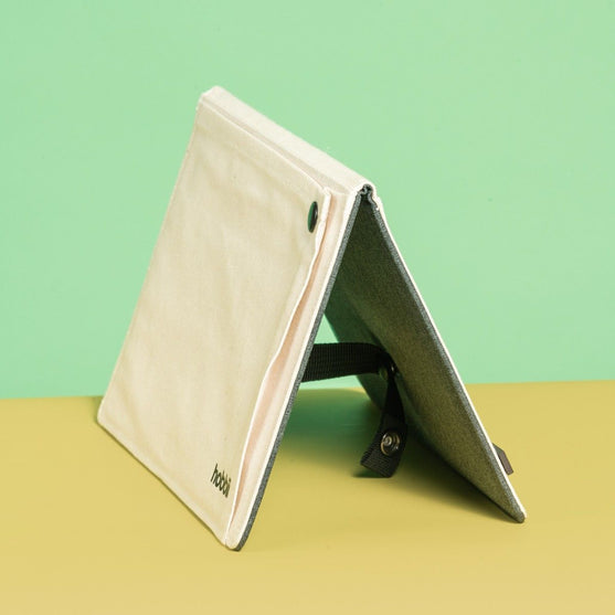 

Oppskriftsholder - Liten - Hobbii
5