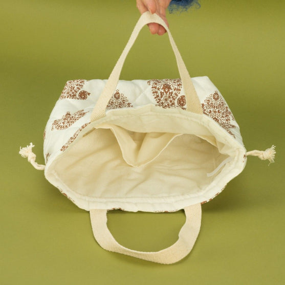 

Quiltet Projektveske m. Snørelukning - Hobbii
4