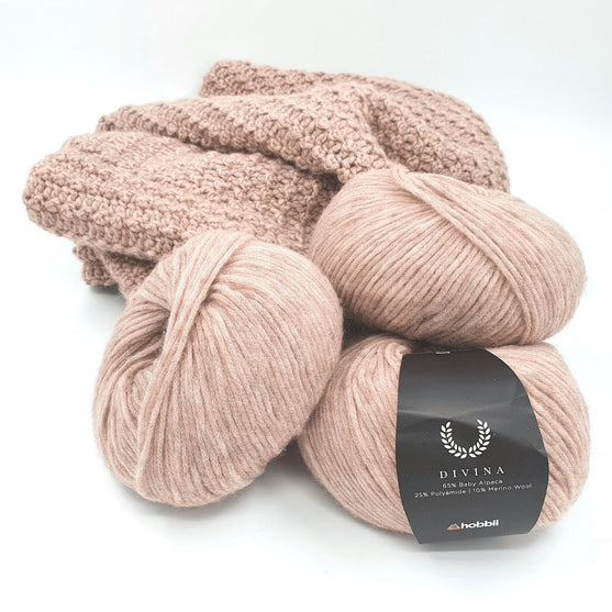 

Rosebuds All Over - Genser
4