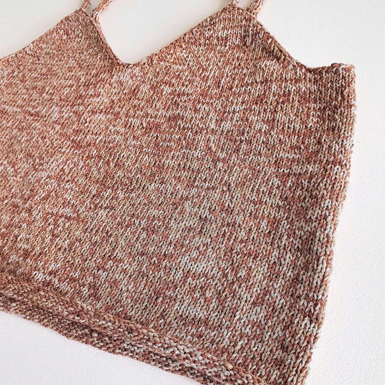 

Summer Top - Topp med tynne stropper
2