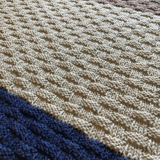 

Alexander - Baby- og barneteppe
3